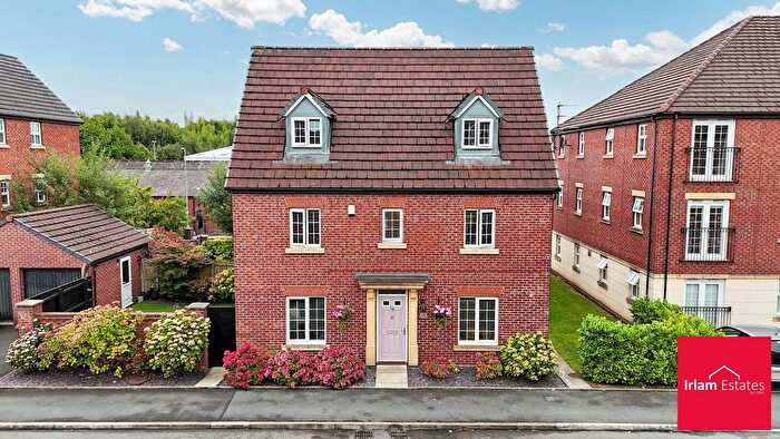 5 Bedroom Detached House For Sale In Mona Way, Irlam, M44