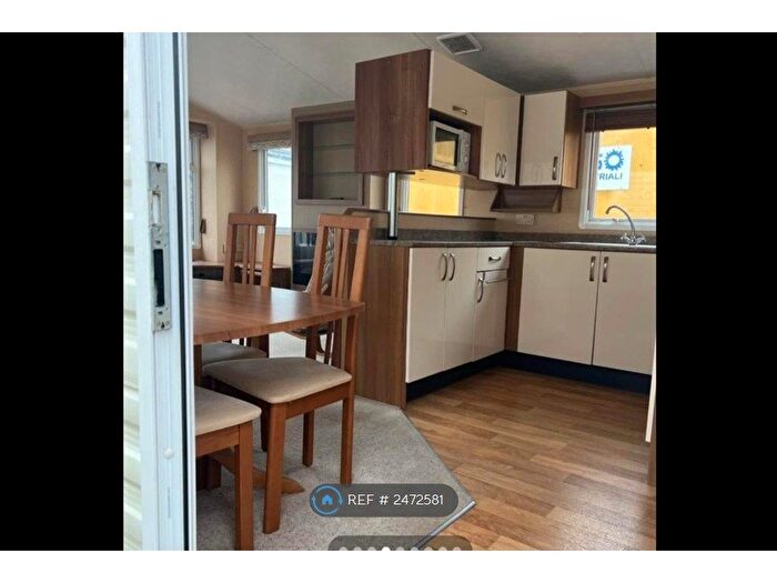 2 Bedroom Mobile/park Home To Rent In Plaistow Road, Dunsfold, Godalming, GU8