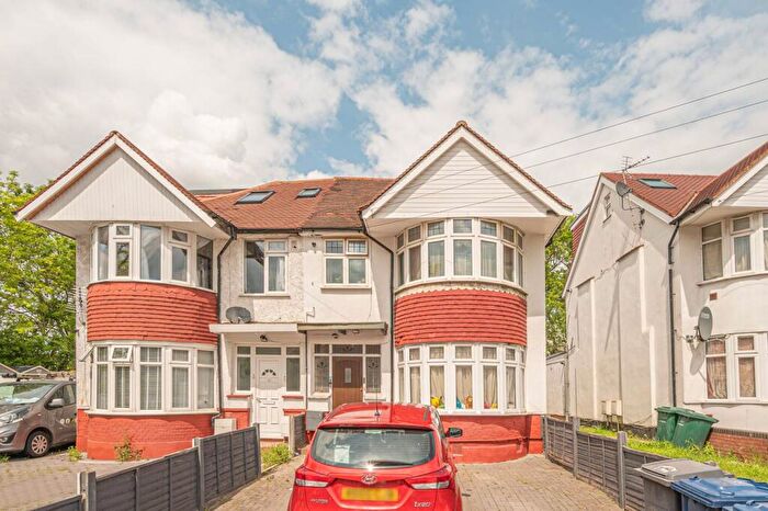 1 Bedroom Flat For Sale In Barford Close, Hendon, London, NW4