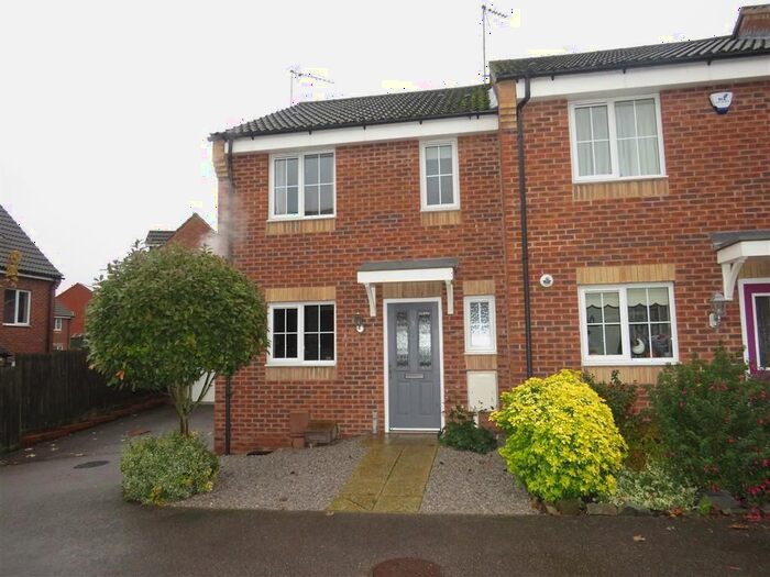 3 Bedroom Property To Rent In Lacemakers Court, Rushden, NN10