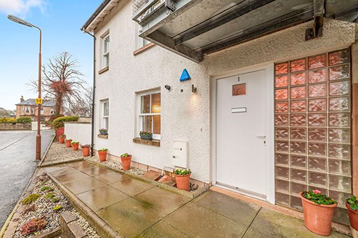 2 Bedroom Flat For Sale In Old School Court, Linlithgow, EH49