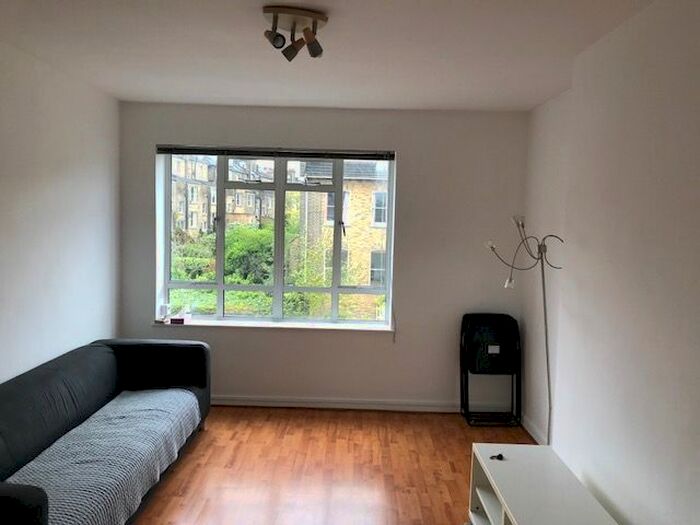 1 Bedroom Flat To Rent In Highbury Hill, London, N5