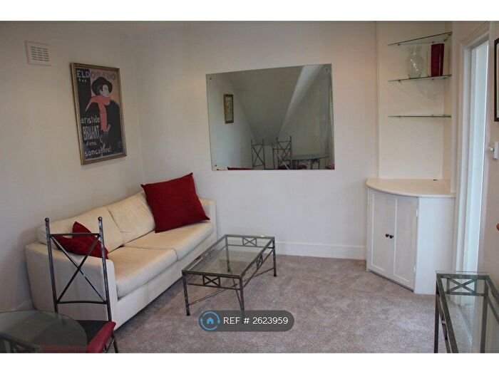 1 Bedroom Flat To Rent In Vereker Road, London, W14