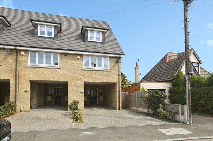 2 Bedroom Town House For Sale In Granville Road, Sheerness, Kent, ME12