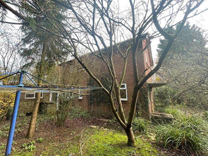 3 Bedroom Detached House For Sale In Octagon Farm, Bedford Road, Cople, Bedfordshire, MK44