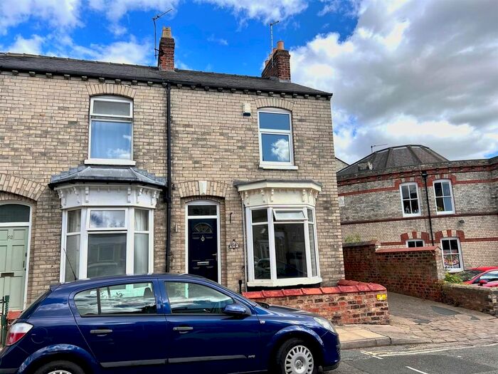 2 Bedroom Terraced House To Rent In Nunmill Street, York, YO23