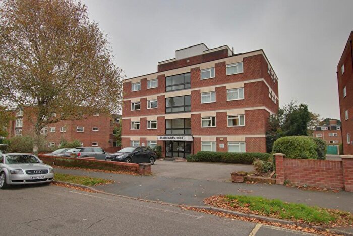 2 Bedroom Apartment For Sale In Winn Road, Southampton, SO17