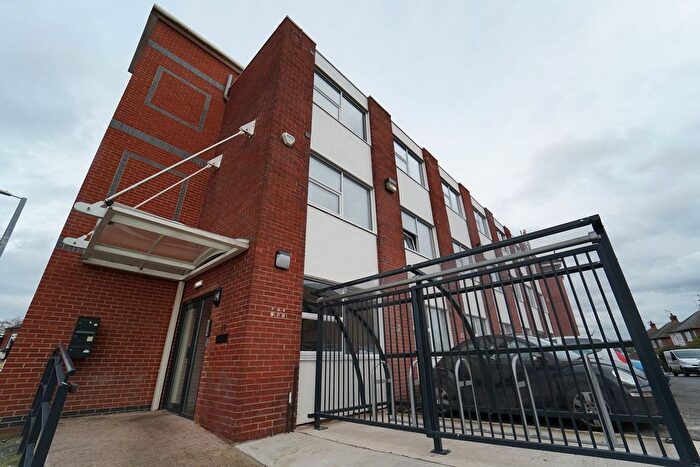 1 Bedroom Flat To Rent In Middle Street, Nottingham, NG9