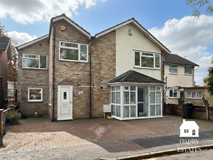 5 Bedroom Link Detached House For Sale In London Road, Oadby, LE2