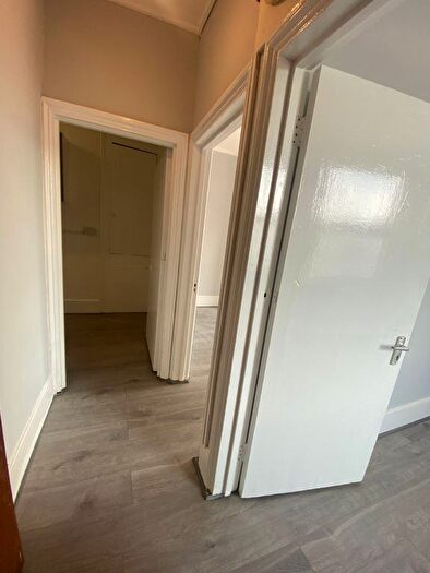 1 Bedroom Flat To Rent In Kilburn High Road, London, NW6