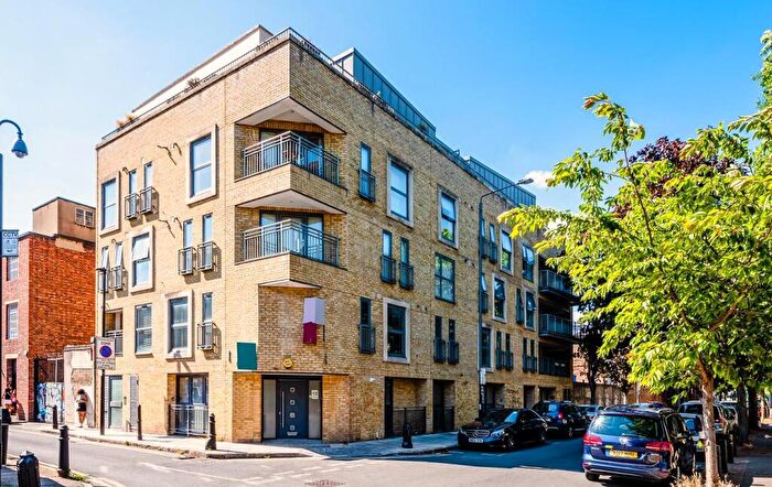 2 Bedroom Apartment To Rent In Woodseer Street, Brick Lane, E1