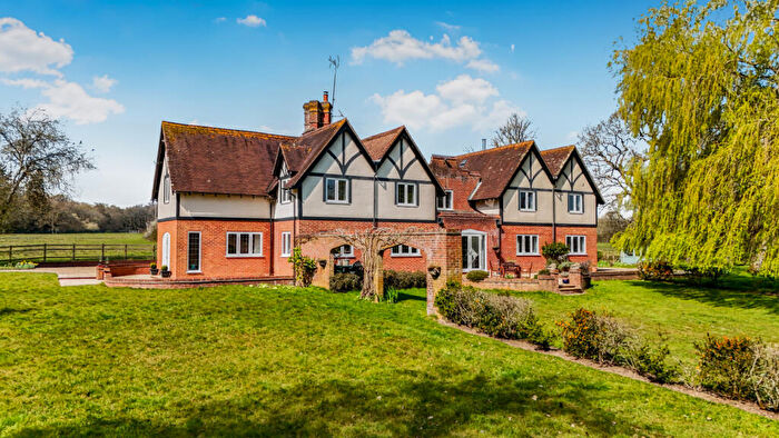 7 Bedroom Detached House For Sale In Sandleheath, Marl Lane, Fordingbridge, Hampshire, SP6