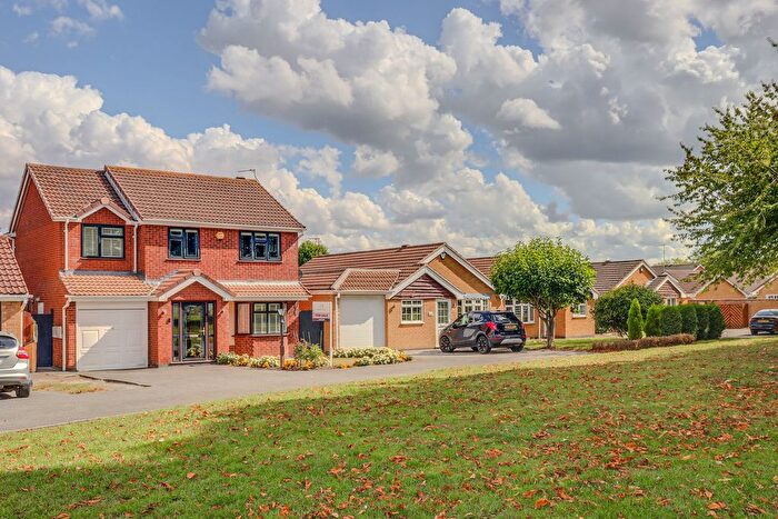 4 Bedroom Detached House For Sale In Warren Lane, Leicester Forest East, LE3