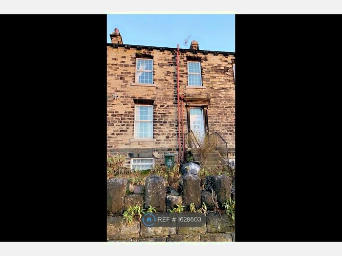 3 Bedroom Terraced House To Rent In Crackenedge Lane, Dewsbury, WF13