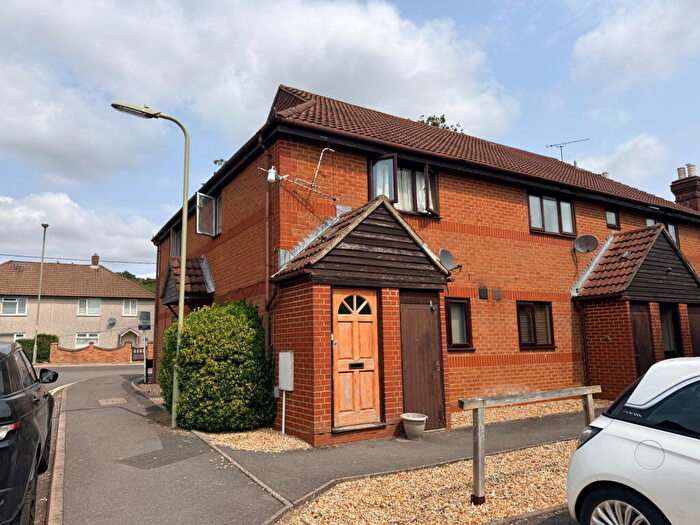 1 Bedroom Flat To Rent In Alexandra Court, Bordon, GU35