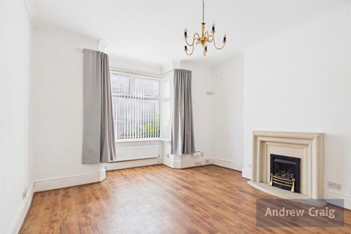 2 Bedroom Flat For Sale In Marlborough Street North, South Shields, NE33