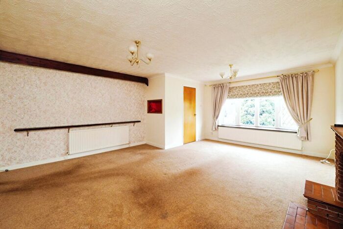 3 Bedroom Bungalow For Sale In Finsbury Road, Bramcote, Nottingham, Nottinghamshire, NG9