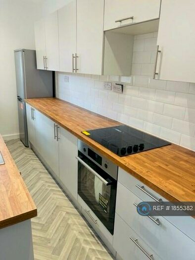 3 Bedroom Terraced House To Rent In Bolingbroke Road, Coventry, CV3