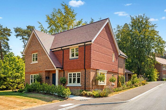 4 Bedroom Detached House For Sale In The Aspen, Headley Chase, Headley, KT18
