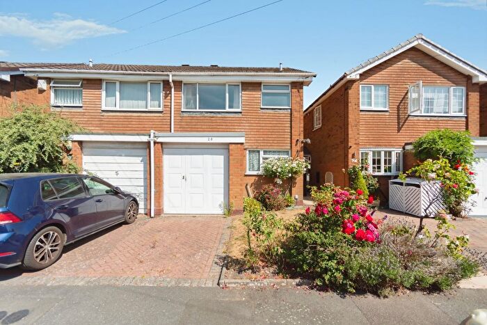 3 Bedroom Semi-Detached House For Sale In Green Acres, Birmingham, West Midlands, B27