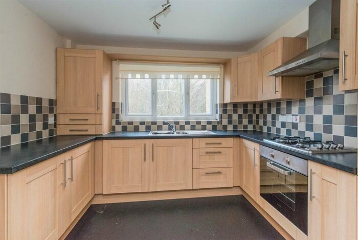 1 Bedroom Flat To Rent In Normanton Spring Close, Sheffield, S13