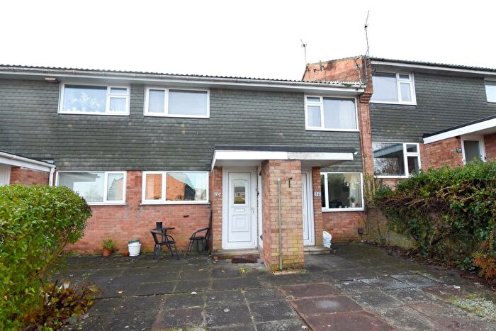 2 Bedroom Maisonette To Rent In Cherryleas Drive, Leicester, LE3