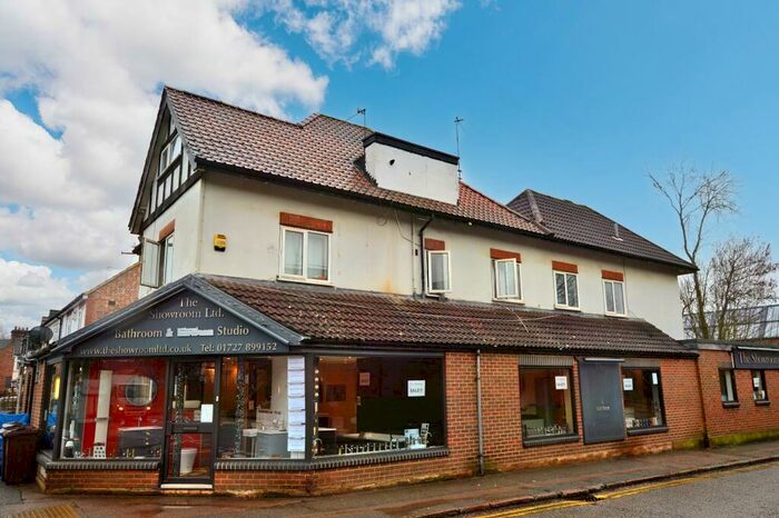 2 Bedroom Duplex To Rent In Castle Road, St Albans, AL1