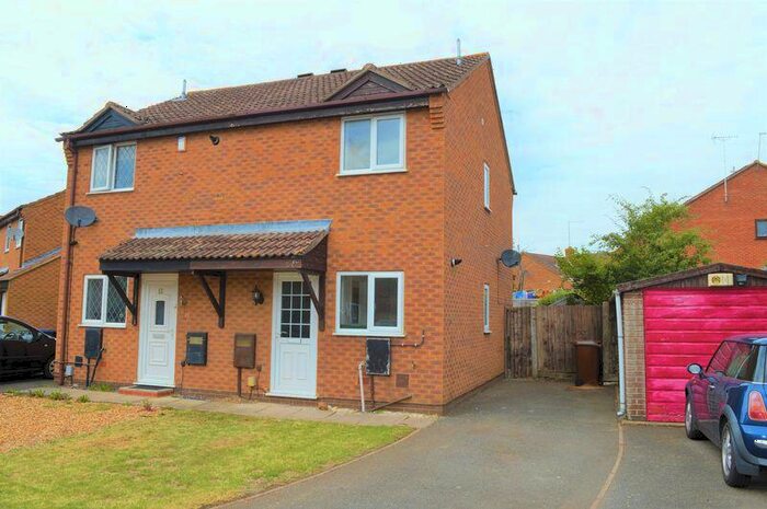 2 Bedroom Semi-Detached House To Rent In Oakgrove Place, East Hunsbury, Northampton, NN4