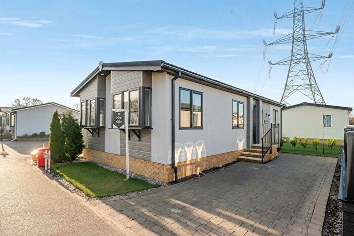 2 Bedroom Park Home For Sale In Deers Court, Horton Road, Three Legged Cross, Wimborne, BH21