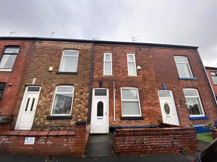 3 Bedroom Terraced House To Rent In Tom Shepley Street, Hyde, Cheshire, SK14