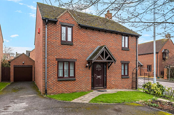 4 Bedroom Detached House For Sale In Tocker Gardens, Warfield, Bracknell, RG42