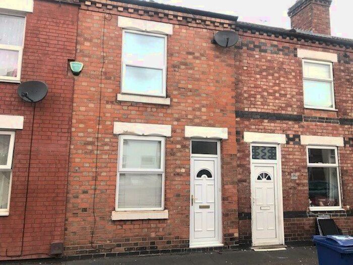 2 Bedroom House To Rent In Goodman Street, Staffordshire, DE14