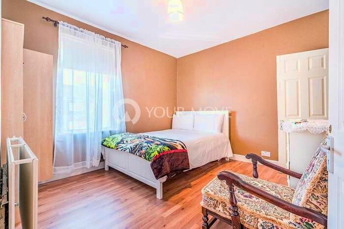 1 Bedroom Leisure Facility Commercial To Rent In Room 1, 164 Napier Road, Gillingham, Kent, ME7