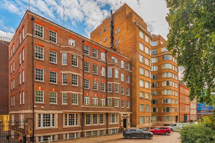 Studio To Rent In Charterhouse Square, Charterhouse Square, EC1M