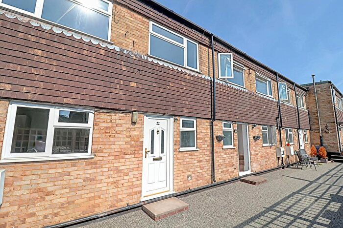 3 Bedroom Apartment For Sale In Park Parade Centre, Hazlemere, High Wycombe, Buckinghamshire, HP15