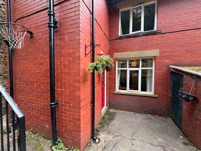 3 Bedroom Semi-Detached House For Sale In Midehole Road, Hebden Bridge, HX7