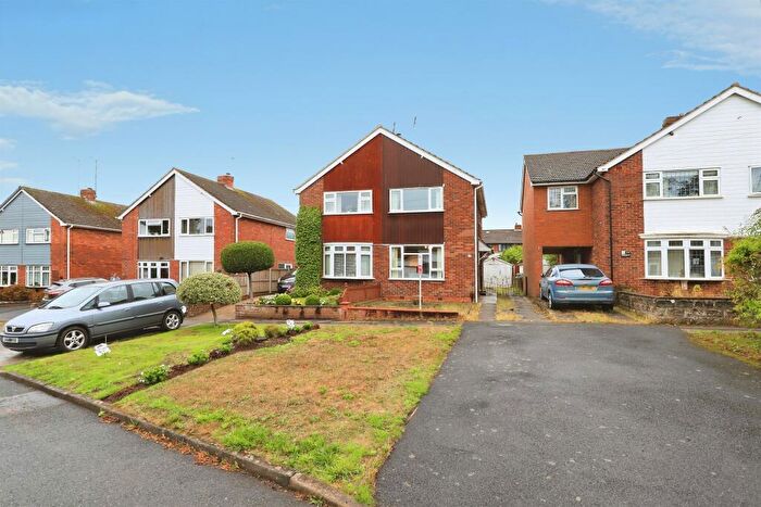 2 Bedroom Semi-Detached House For Sale In Lea Wood Grove, Kidderminster, DY11