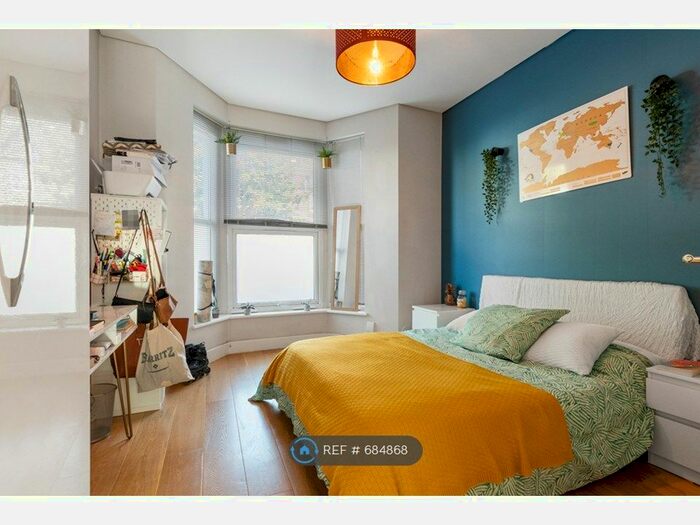 2 Bedroom Flat To Rent In Fonthill Road, London, N4