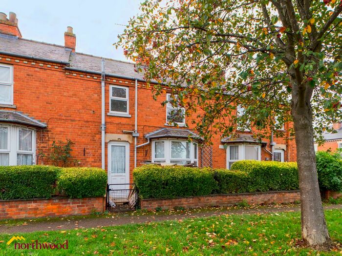 3 Bedroom Terraced House To Rent In Howard Road, Banbury, OX16