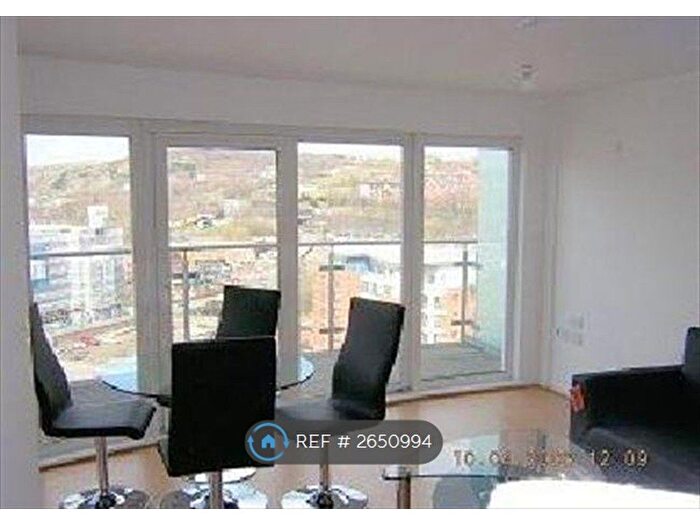 2 Bedroom Flat To Rent In Coode, Sheffield, S3