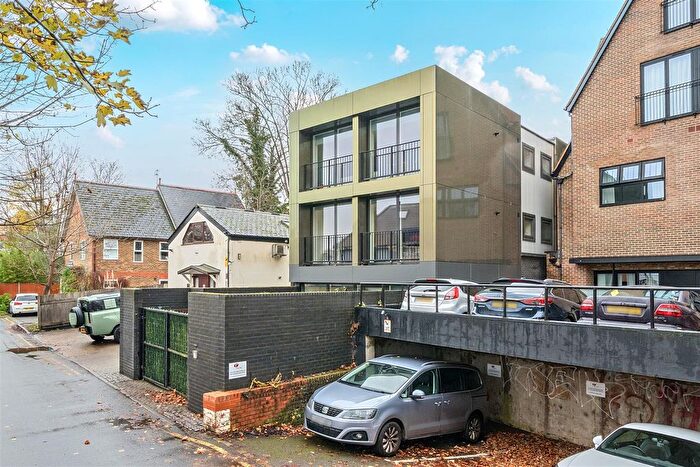 2 Bedroom Flat To Rent In Wolsey Road, Esher, KT10