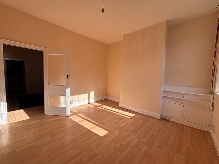 3 Bedroom Terraced House To Rent In Countess Street, Walsall, WS1