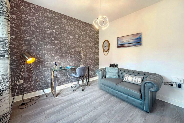 5 Bedroom Detached House For Sale In Reserve Before Christmas, Ashchurch Fields, Tewkesbury, Gloucestershire, GL20