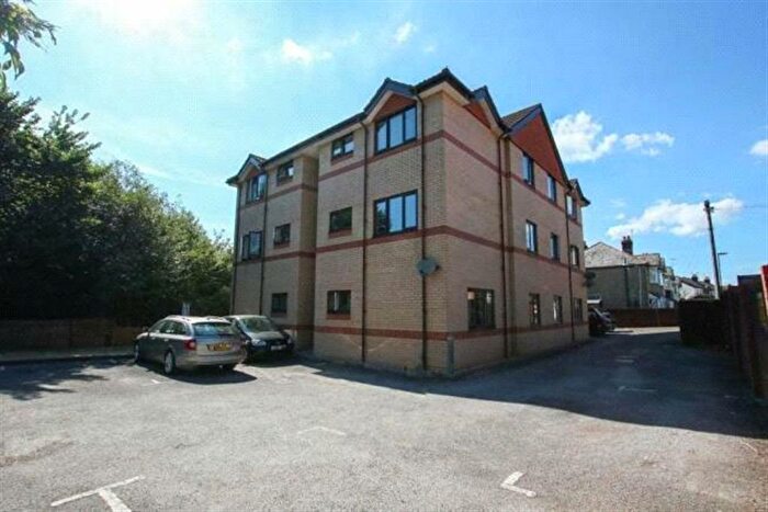 1 Bedroom Flat To Rent In Nightingale Court, Shirley, SO15