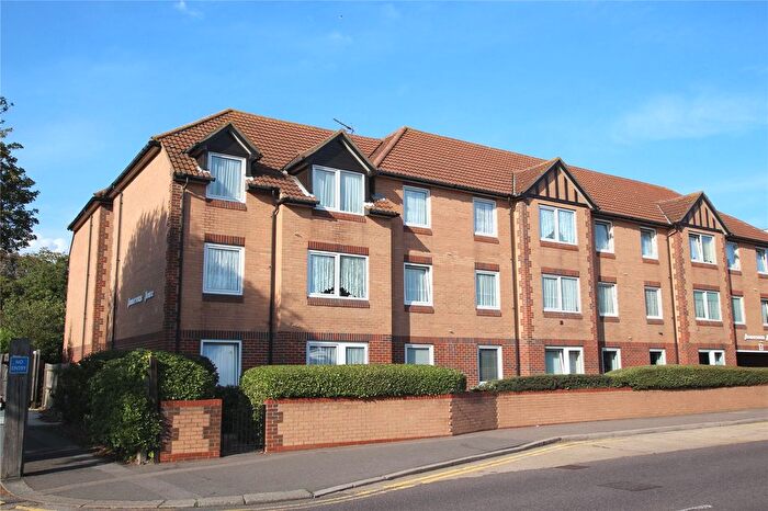 1 Bedroom Flat For Sale In Homerowan House, Station Road, Thorpe Bay, Essex, SS1