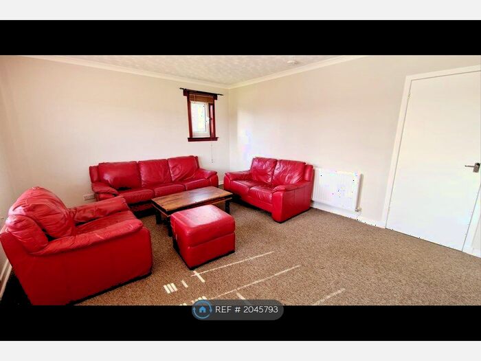 2 Bedroom Flat To Rent In Forrester Park Green, Edinburgh, EH12