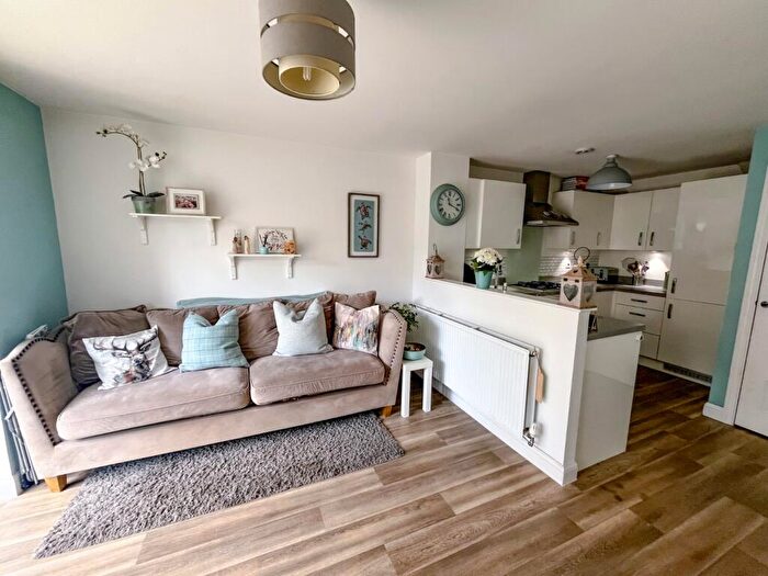 4 Bedroom Terraced House For Sale In Wood Leaze, Patchway, Bristol, BS34