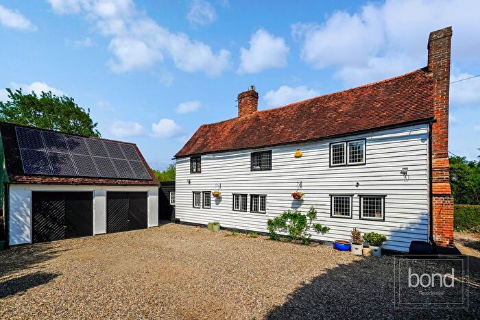 4 Bedroom Detached House For Sale In Hyde Lane, Danbury, Chelmsford, CM3