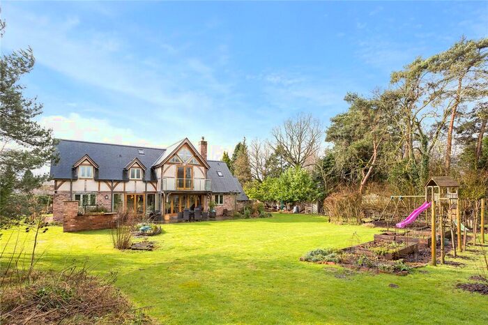 5 Bedroom Detached House To Rent In Middlewich Road, Lower Peover, Cheshire, WA16