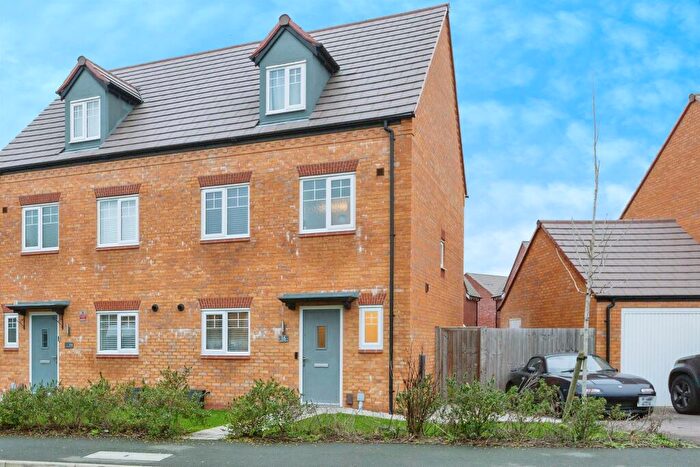 4 Bedroom Semi Detached House For Sale In Springbrook Road, Nuneaton, CV11